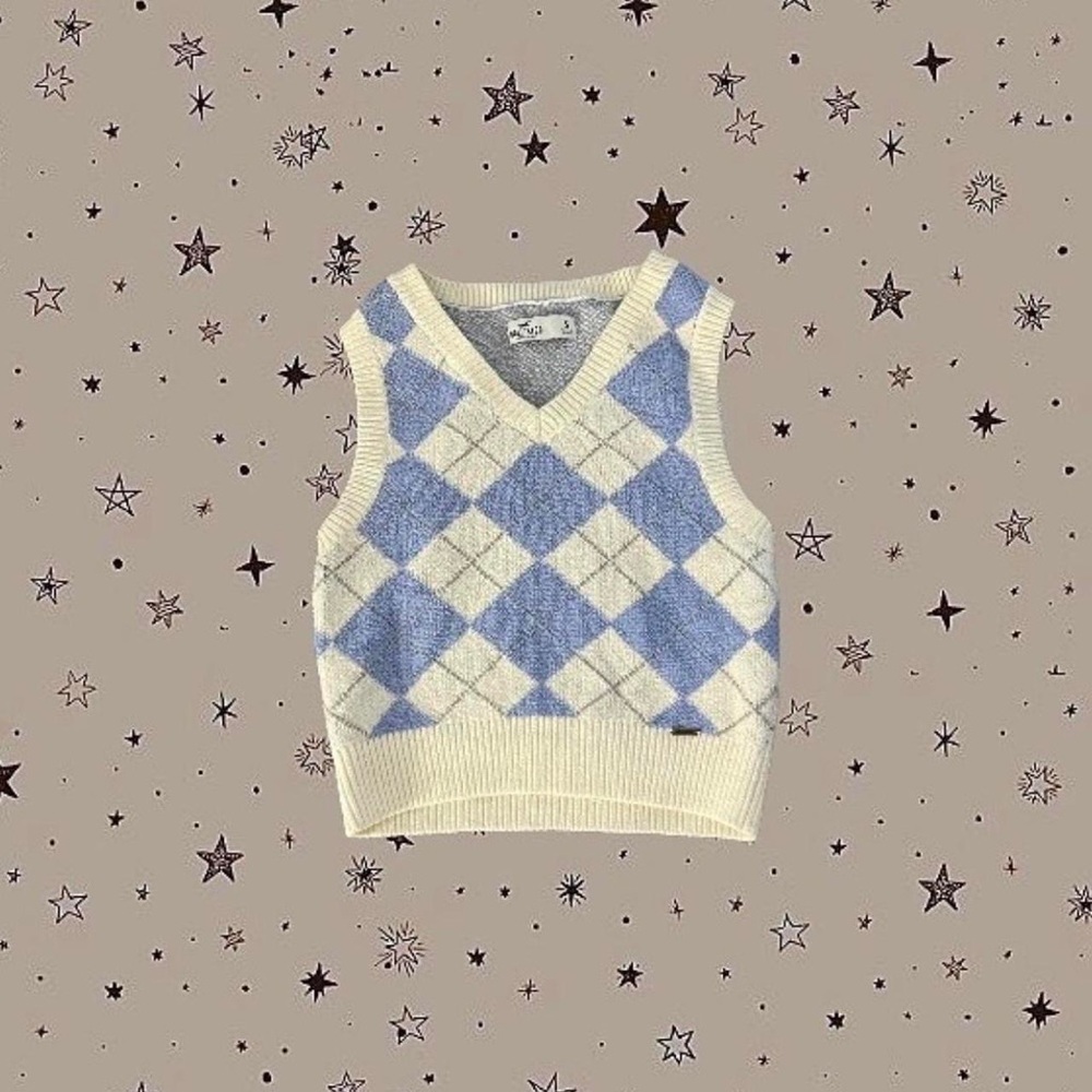 ☆ミ BLUE ARGYLE SWEATER VEST